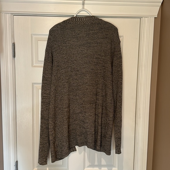 Men’s Cardigan Size L - Picture 2 of 3